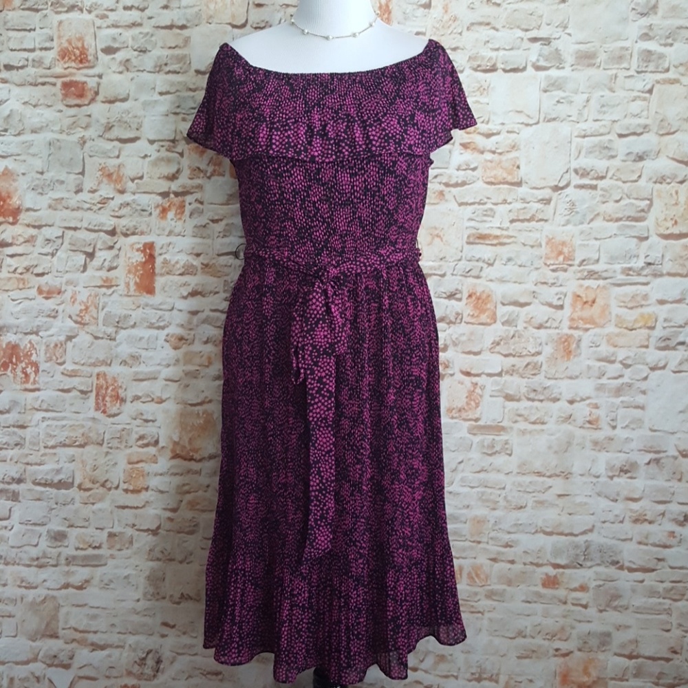 New Michael Kors Star Pleated Dress